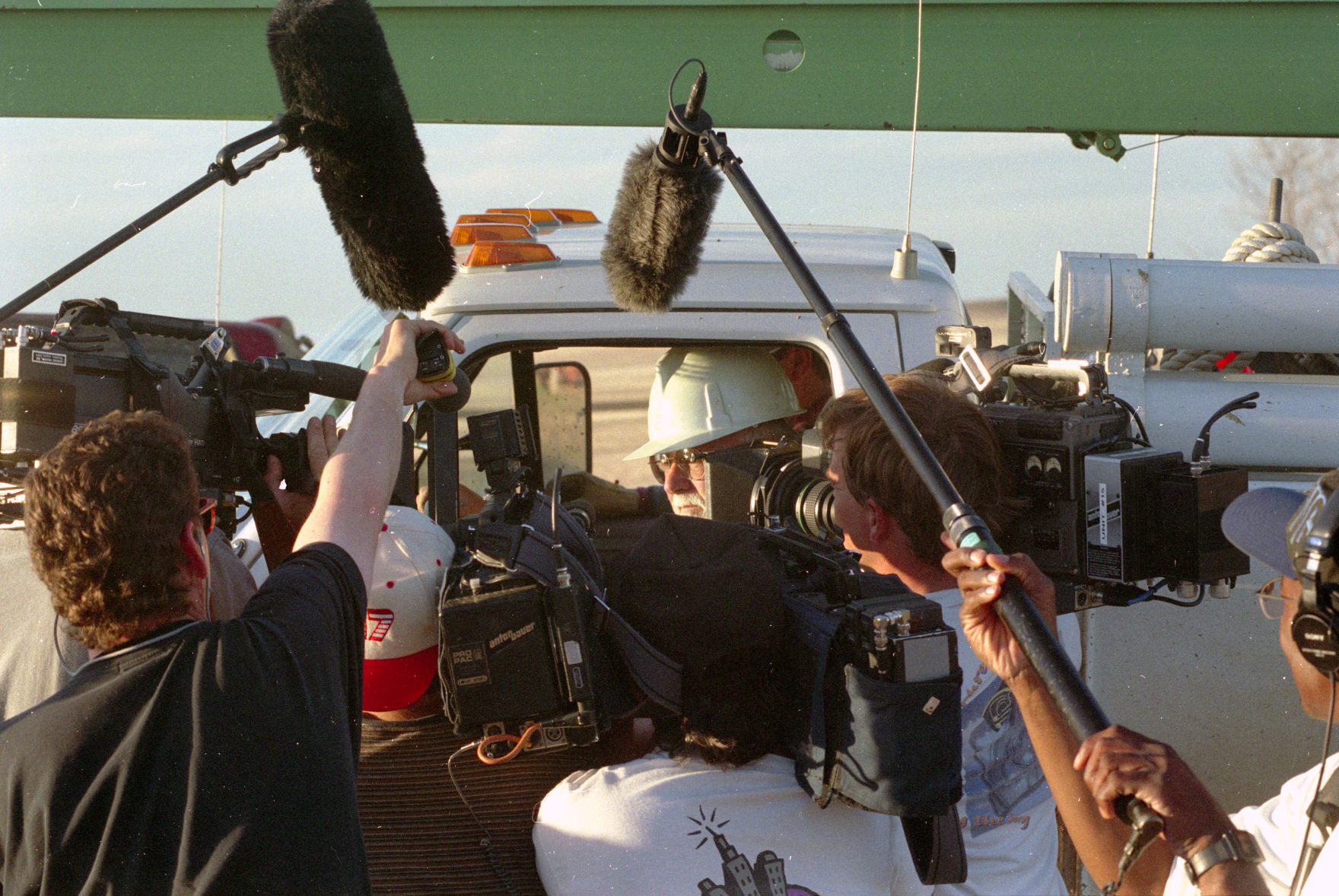 Power truck at Freemen compound, April 16, 1996